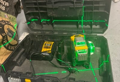 Location Traceur laser Autre à Locqueltas