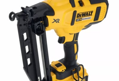 Location Cloueuse électrique Dewalt à Montesson