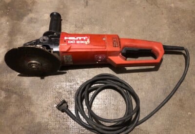 Location Meuleuse disqueuse 230mm Hilti à Séméac