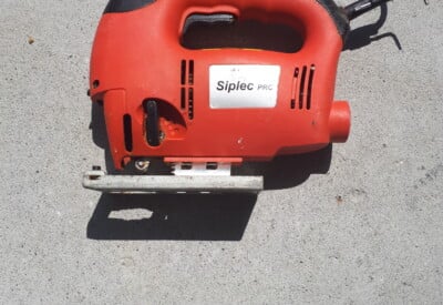 Location Scie sauteuse 750 w Autre à Grenoble